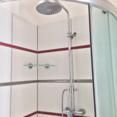 Krasny Apartman U Lesa, Trolejbus Do Centra A Bvv, Parkovani Zdarma Брно Экстерьер фото