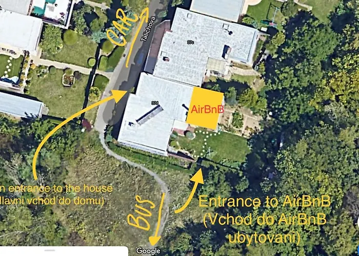 Krasny Apartman U Lesa, Trolejbus Do Centra A Bvv, Parkovani Zdarma